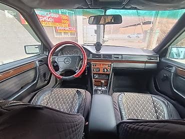 сиденья на 124: Mercedes-Benz E-Class: 1991 г., 2.3 л, Автомат, Бензин, Седан — 10