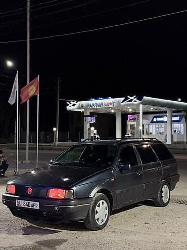 vip razbor: Volkswagen Passat Variant: 1993 г., 1.8 л, Механика, Бензин, Универсал — 2