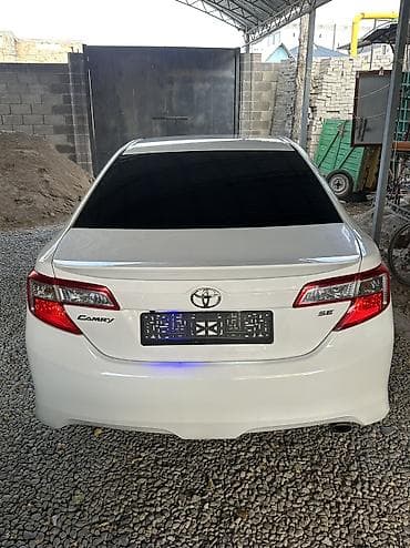 авид 80: Toyota Camry: 2014 г., 2.5 л, Автомат, Бензин, Седан — 5