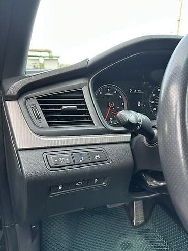 outback 2017: Hyundai Sonata: 2019 г., 2.4 л, Автомат, Бензин, Седан — 9