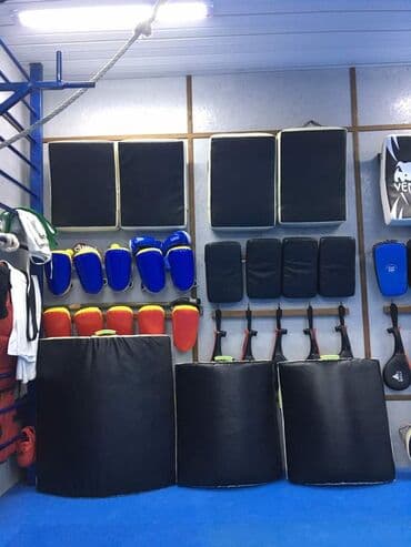 спортивное оборудование: Лапы, макивара, ударная подушка. Груша боксёрская Чучело борцовское — 1