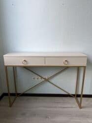 консоль стол: Отличный Стильный туалетный/консольный столик состояние как новое — 5