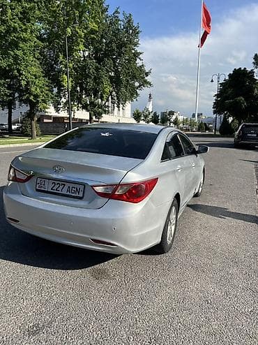 lf sonata: Hyundai Sonata: 2012 г., Седан — 7