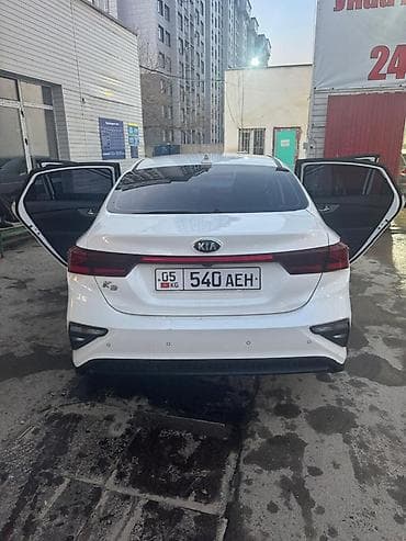 kia k7 2022: Kia K3: 2020 г., 1.6 л, Автомат, Бензин, Седан — 6