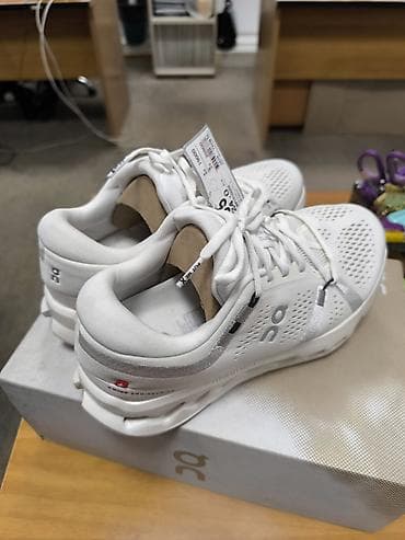 on running: Кроссовки On Cloudsurfer 2 оригинал - Размер: 37 - Цвет: белый — 3