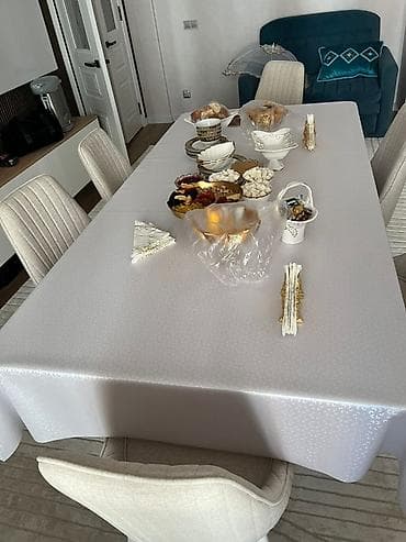 Офисная мебель: Продаем Стол без стульев. Для кухни будет идеально или в Зал. Стол — 1