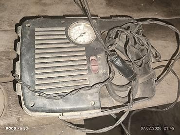 Автомобильный компрессор 12 В с манометром для накачивания шин - at lalafo.kg Автомобильный компрессор 12 В с манометром для накачивания шин -