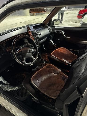 hundai elantra: Volkswagen Golf: 1993 г., Механика, Бензин, Хэтчбэк — 5