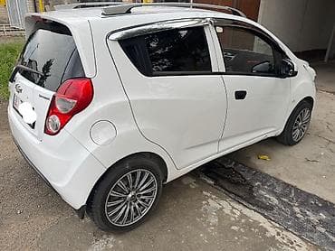 авто сиденья бу бишкек: Chevrolet Spark: 2014 г., Хетчбек — 3