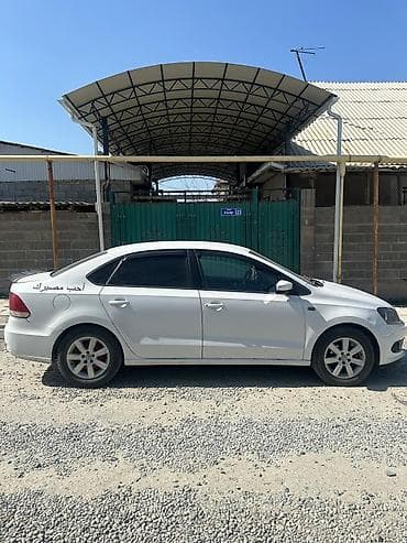 авто поло: Volkswagen Polo: 2014 г., 1.6 л, Ручные, Бензин, Седан — 3