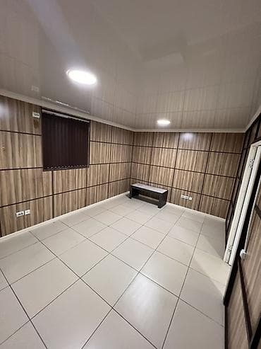 18: Сдается кабинет под офис в цокольном этаже. Первая линия со стороны — 1