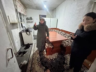 дома бишкеке: 90 м², 4 комнаты, Утепленный, Парковка, Забор, огорожен — 4