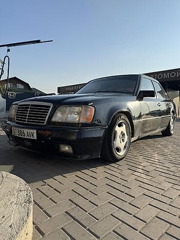 Mercedes-Benz W124: 1995 г., 2.8 л, Механика, Бензин, Седан — 3