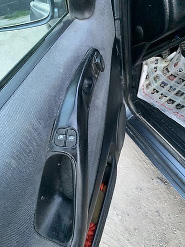 кресло на спринтер: Volkswagen Passat: 1995 г., 1.8 л, Механика, Бензин, Универсал — 7