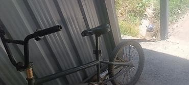 Транспорт: BMX-велосипед для трюков и городского катания. - Колеса 20" с — 2