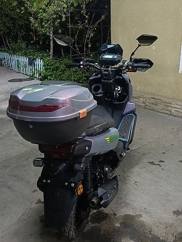 3х колесный: Тип скутера 150 куб. см, Бензин, Новый — 5