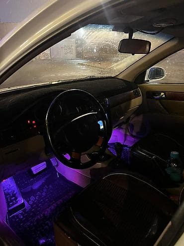 Daewoo Lacetti: 2004 г., 1.6 л, Автомат, Бензин, Седан — 6