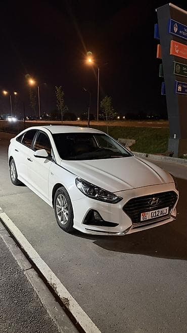 hundai: Hyundai Sonata: 2018 г., 2 л, Автомат, Газ, Седан — 9