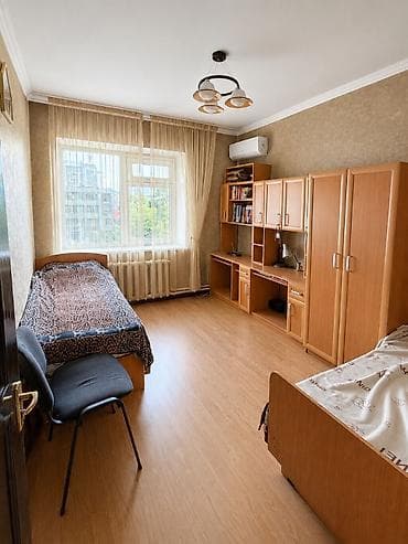 70: 3 комнаты, 70 м², Цум Индивидуалка, 5 этаж, Старый ремонт — 3