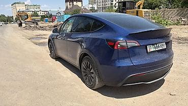 Транспорт: Tesla Model Y: 2024 г., Электромобиль, Кроссовер — 4