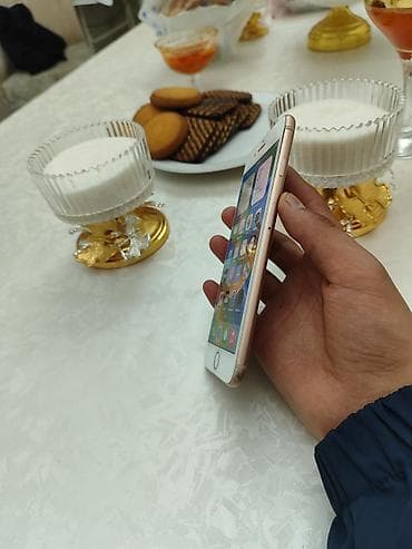 Apple iPhone: IPhone 8 Plus, Б/у, Золотой, Защитное стекло, Чехол, Кабель, 100 % — 6