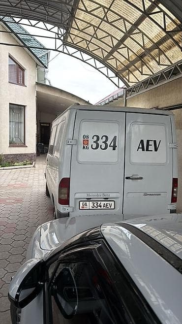 e53 x5: Mercedes-Benz Спринтер: 2005 г., 2.2 л, Дизель, Фургон — 4