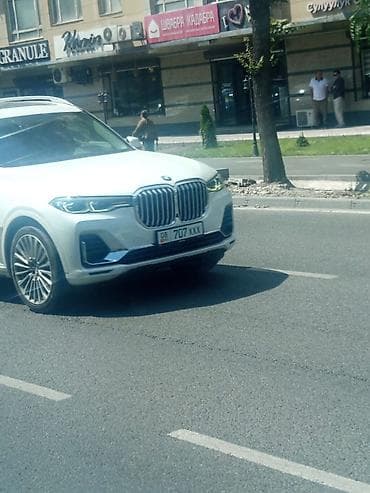 BMW X7: 2026 г., Внедорожник