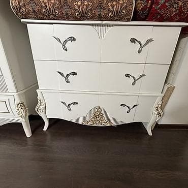 раковина с тумбой бишкек цена: Спальный гарнитур в классическом стиле Состав: - Кровать двуспальная — 4