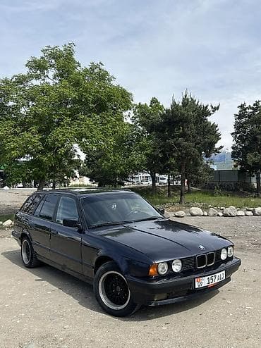 crown 200: BMW 525: 1993 г., 2.5 л, Механика, Бензин, Универсал — 3