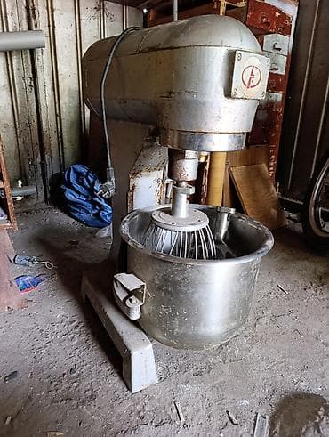 смесь мороженое: Промышленный тестомес и миксер,два в одном,нужен ремонт,надо — 5