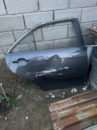 Дверь Задняя правая Toyota