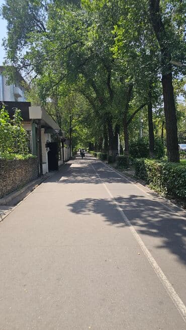 коммерческая недвижимость ош: Продаю Магазин В жилом доме, 130 м², Свежий ремонт, С сигнализацией, 1 этаж — 4