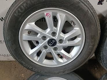 Комплект летних колес Kumho SOLUS на литых дисках Kia — 4