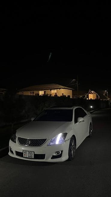 краун бампер: Toyota Crown: 2010 г., 3.5 л, Автомат, Бензин, Седан — 4