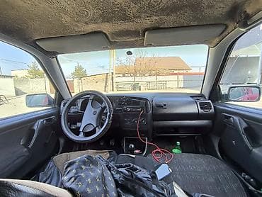 р18 r18: Volkswagen Golf: 1992 г., 1.8 л, Ручные, Бензин, Хэтчбэк — 5