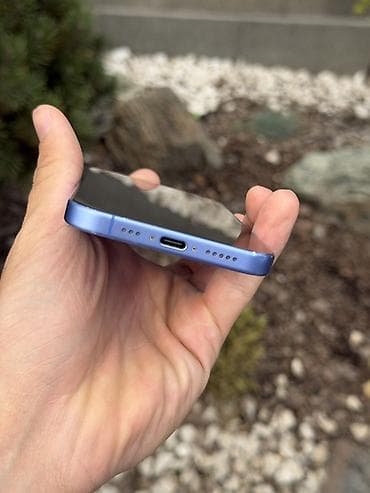 18 айфон: IPhone 16, цвет Blue (синий) 256 гб АКБ 87% СРОЧНО 🚨 - Дисплей 6.1" — 5