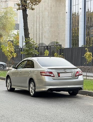 Продажа авто: Toyota Camry: 2011 г., 3.5 л, Бензин — 3