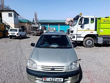 расурочка машина: Toyota Raum: 1998 г., 1.5 л, Автомат, Бензин, Минивэн — 4