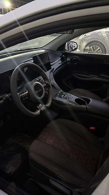 купить мерс с: BYD E2: 2023 г., 0.1 л, Автомат, Электромобиль, Хэтчбэк — 5