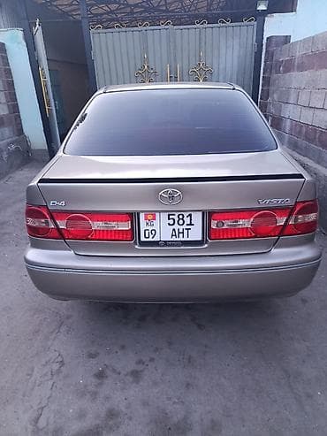 бар авто: Toyota Vista: 2001 г., 2 л, Автомат, Бензин, Седан — 5