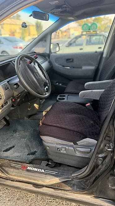 Продажа авто: Honda Shuttle: 1996 г., 2.2 л, Автомат, Газ, Минивэн — 5