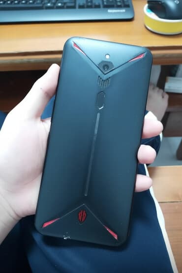 холодильников и морозильников: ZTE Nubia Red Magic, Б/у, 64 ГБ, цвет - Черный, 2 SIM — 1