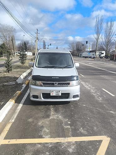 volvo 420: Honda Stepwgn: 2003 г., 2 л, Автомат, Минивэн — 3