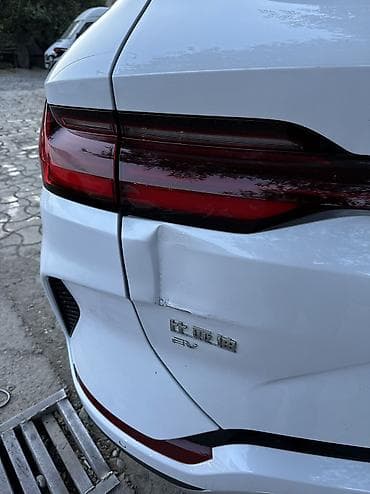 обменяю машину: BYD Song Plus: 2024 г., Вариатор, Электромобиль, Кроссовер — 4