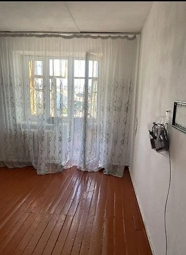 royal construction: 1 комната, 35 м², 104 серия, 104 серия, Требуется ремонт — 4