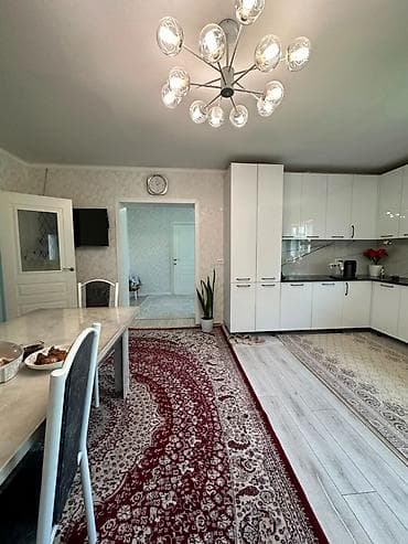 Дома: Продается дом 130м2 (саманный) с участком 5,7 соток (размер 21*28) в — 10
