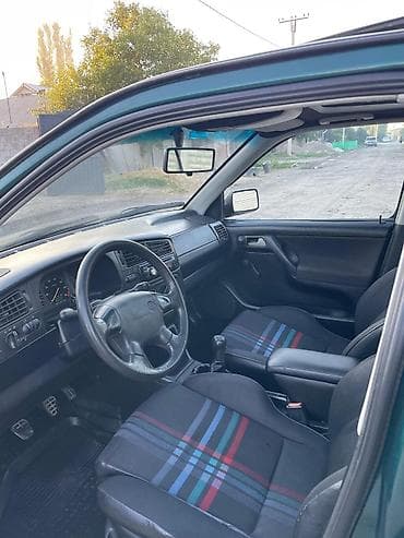электро машины мини: Volkswagen Golf: 1992 г., 1.8 л, Механика, Бензин, Хэтчбэк — 4