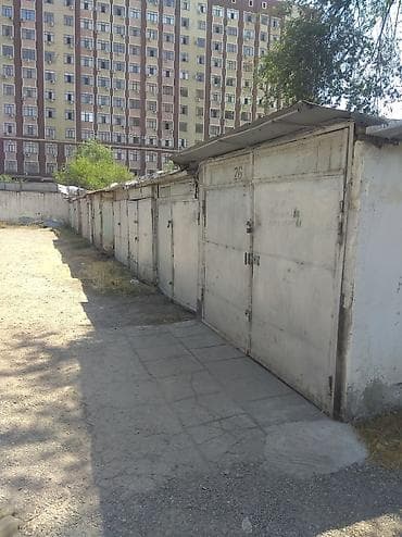 Гараж сатам: Продаю железные ворота ( гаражные ) в количестве 50 штук. Все — 10