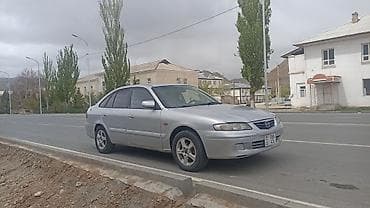 Унаа сатуу: Mazda 626: 2001 г., 2 л, Кол менен иштөөчү, Бензин, Хетчбек — 3