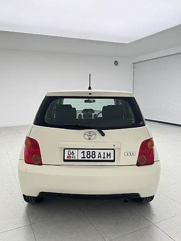 platz vitz: Toyota Ist: 2003 г., 1.3 л, Автомат, Бензин, Хэтчбэк — 5